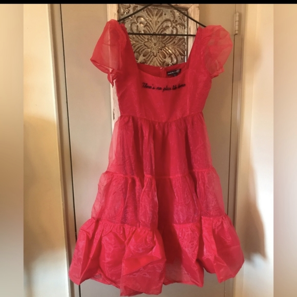 Dolls Kill no place like home red oganza nice dress NWOT med - Picture 5 of 9